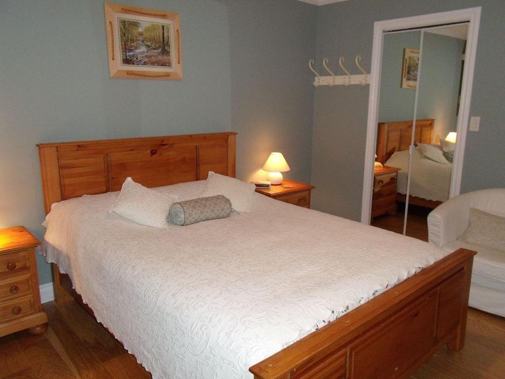 Mountain Bed & Breakfast North Vancouver Camera foto